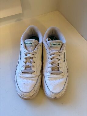 Reebok White Leather Sneakers Size 7.5